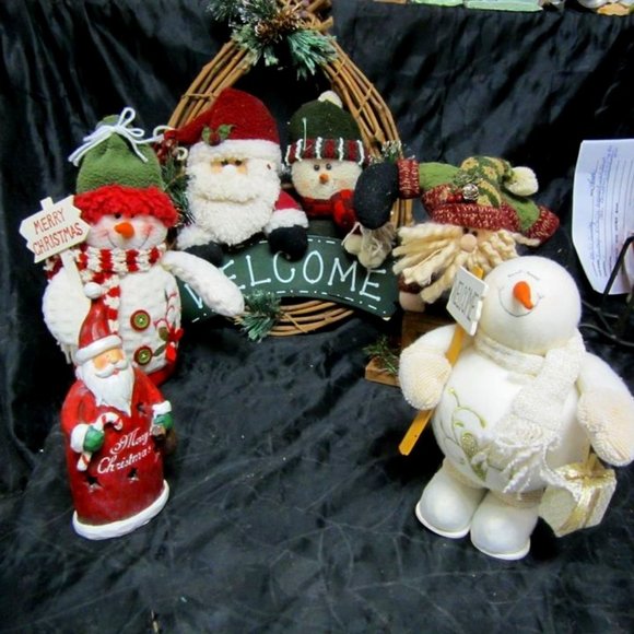 RUSTIC CHRISTMAS DECORATIONS SOME VINTAGE SANTA & SNOWMAN SET OF 5 - Picture 1 of 11